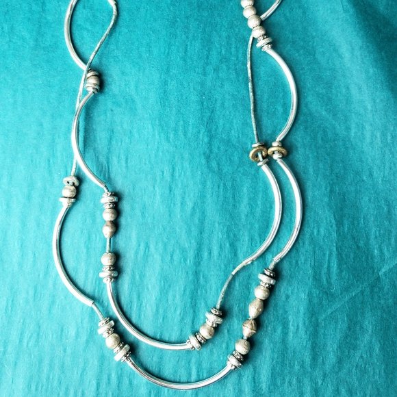 2/15$ Lizzy james metal and cord necklace - Picture 2 of 13